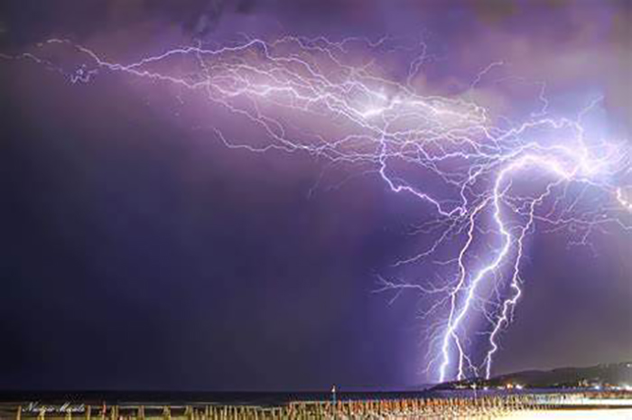 防雷監(jiān)測(cè)收費(fèi)標(biāo)準(zhǔn):公正客觀的解讀